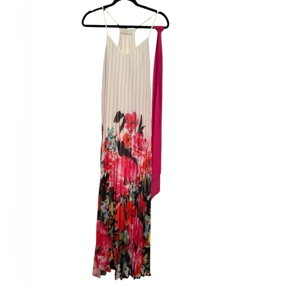 Bisou Bisou One Shoulder Floral Dress in Pink and White